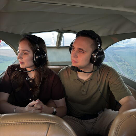 Подарочный сертификат «Полет на самолете Cessna 172» (20 минут, От 1 до 3 чел.)