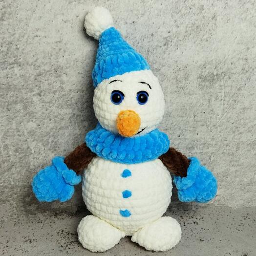Вязаная игрушка снеговик, голубой, 20 см
