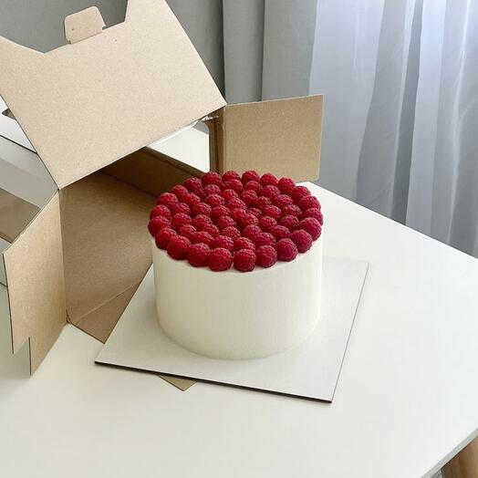 Raspberry cake