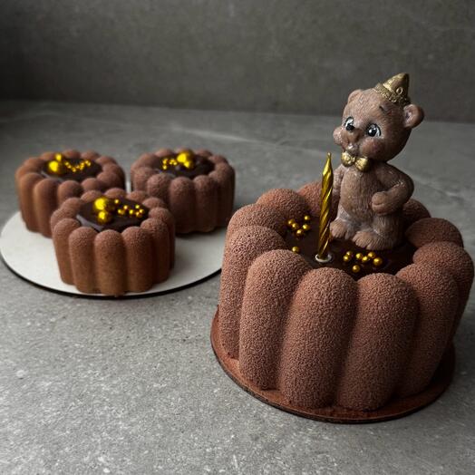 Торт и пирожные с дубайской начинкой