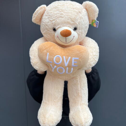 Медведь бежевый с сердцем