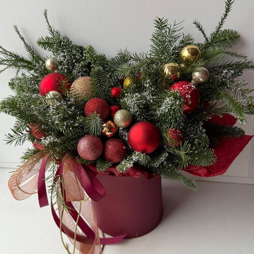 НОВОГОДНЯЯ КОМПОЗИЦИЯ, яркая, изысканная композиция