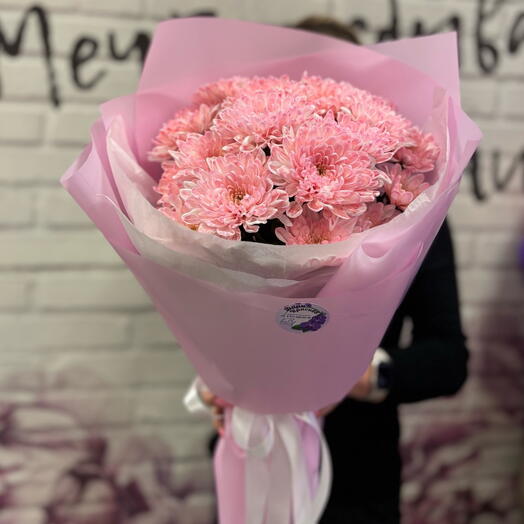 Персиковая хризантема в упаковке