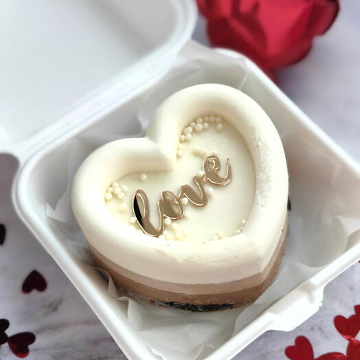 Муссовый торт три шоколада, бенто торт сердце, бенто торт подарок на 8 марта, бенто торт на 8 марта