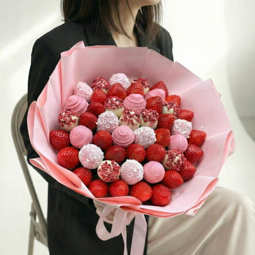 Букет из клубники в шоколаде "Бель" большой