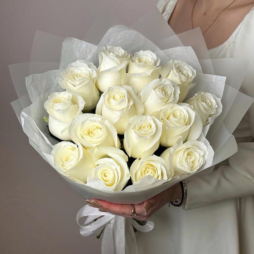Букет из Белых Роз 15 шт
