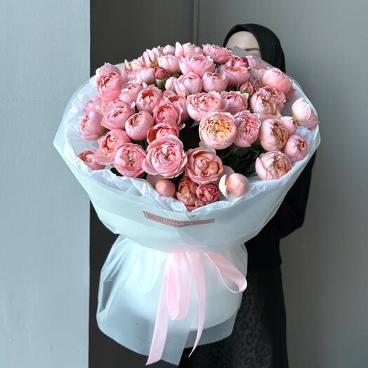 Букет из пиновидных спрей роз