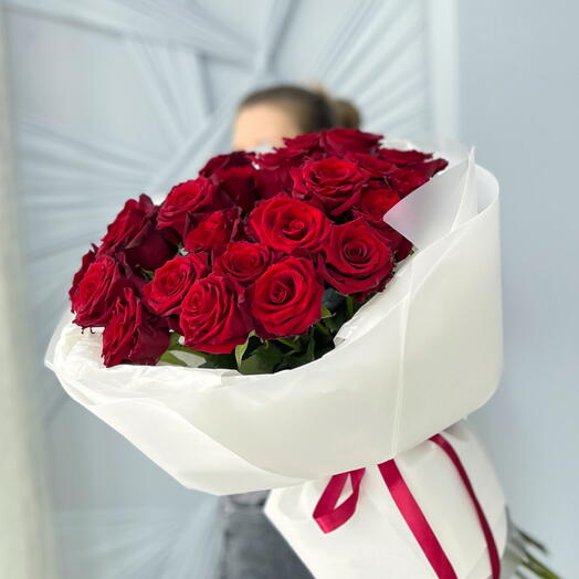 Букет из 25 Эквадорских роз