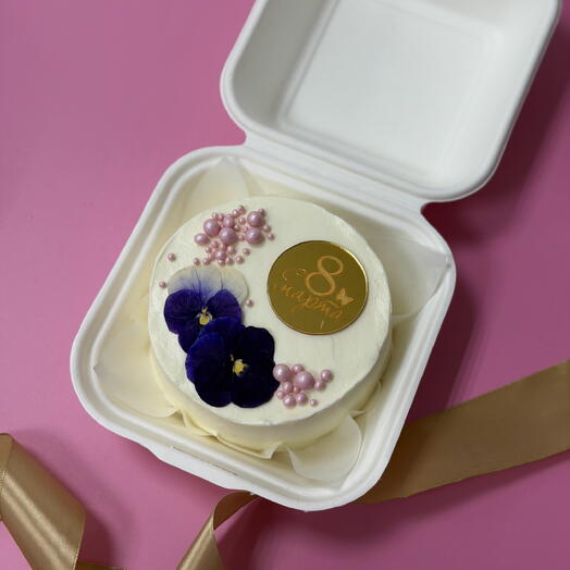 Бенто торт на 8 марта с цветами