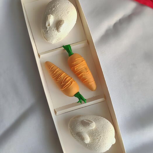 Пасхальный сет кролики и морковки