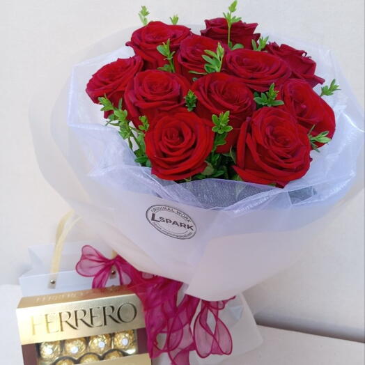 11 Holland Roses with Fererro Rocher