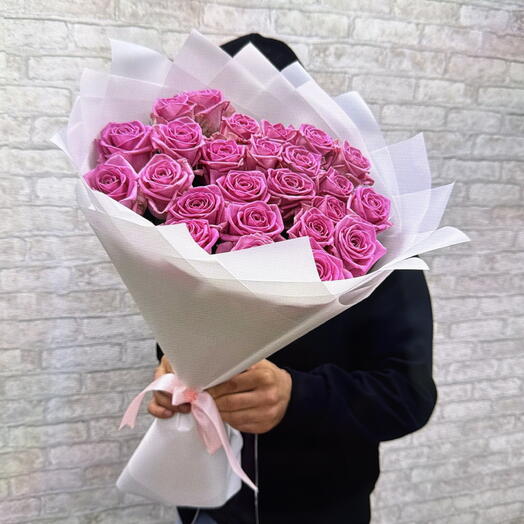 Розовые розы аква 25шт