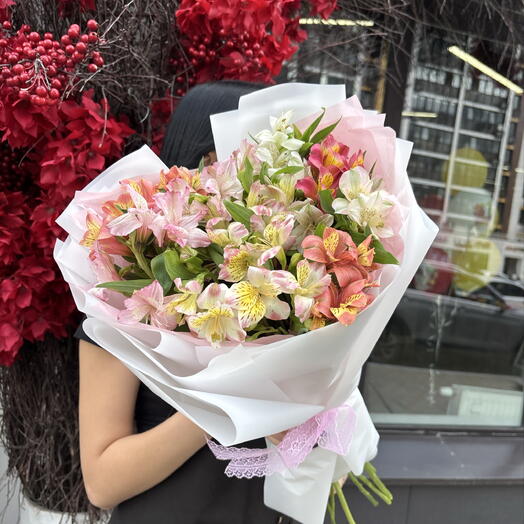 Моно букет из альстромерий💞
