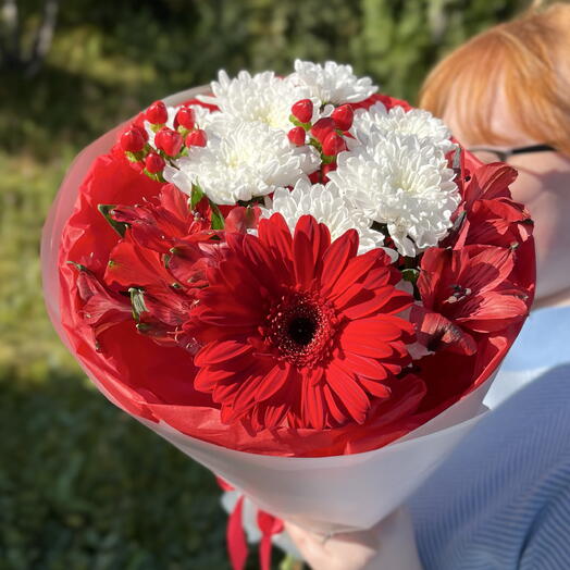 Яркий Букет на 1 СЕНТЯБРЯ