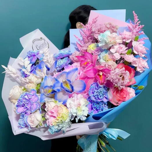 Премиум букет Радужные орхидеи. Авторский букет 568. Leoraflowers