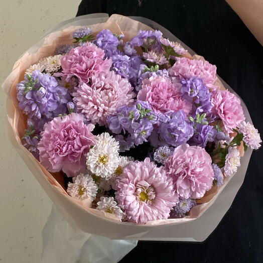 Букет яркий и ароматный с маттиолой, астрами и диантусами🎀💜