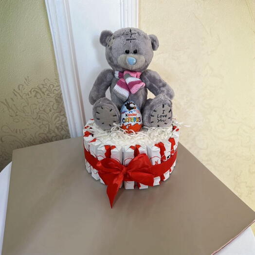 Торт из Kinder шоколада
«Сладкая радость» с Мишкой♥️
