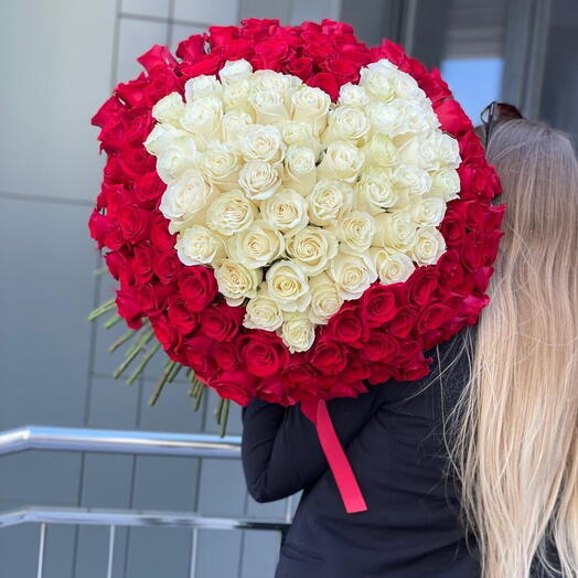 Bouquet of 151 white and red roses