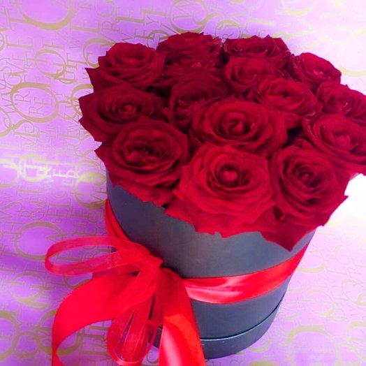 Caja de rosas "Bordeaux"