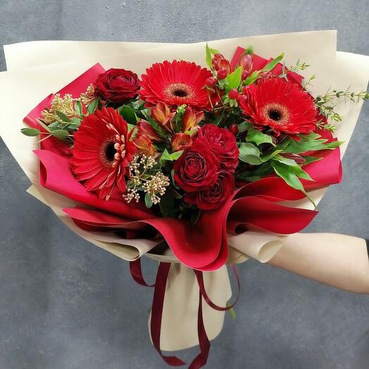 Ruby luxury (with gerberas)
