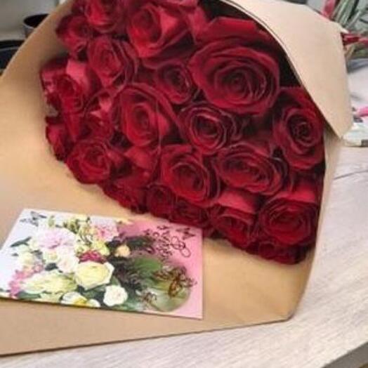 25 velvet roses in craft