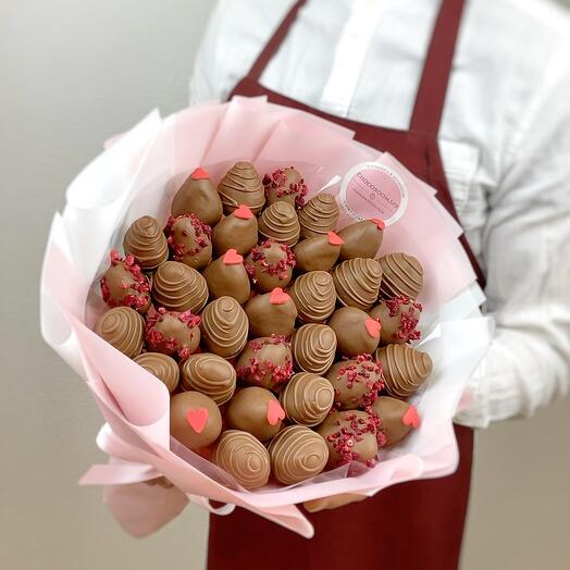 Ramo de fresas en chocolate Amor (M)🍓