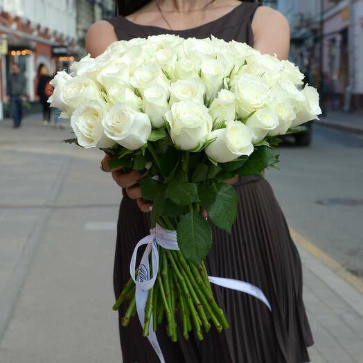 Bouquet of 51 roses "White Kenya"