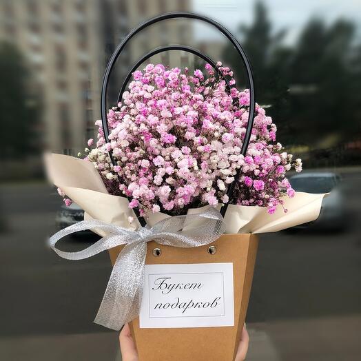 Радужная гипсофила в сумочке