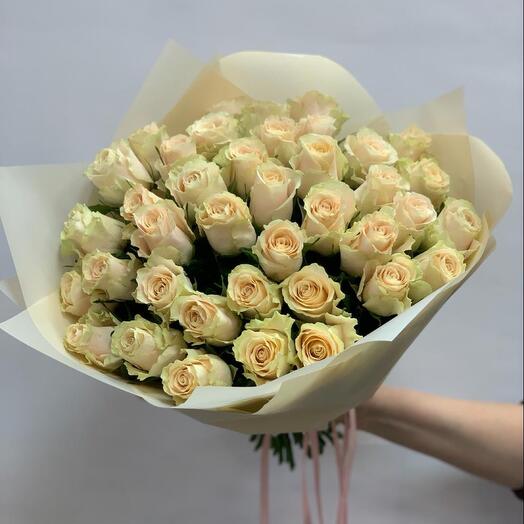 Ramo de 45 rosas Sharman