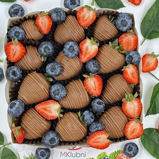 Клубника в шоколаде BERRY PREMIUM (9-16 ягод)