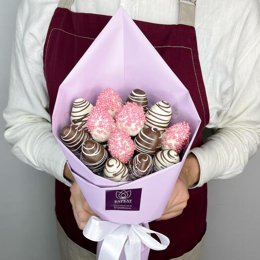 Букет из клубники в шоколаде, съедобный, сладкий букет Нежный сон