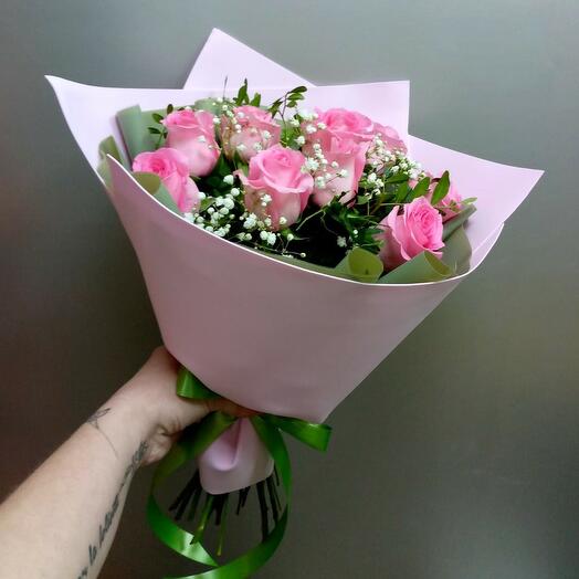 Букет из 9 розовых роз