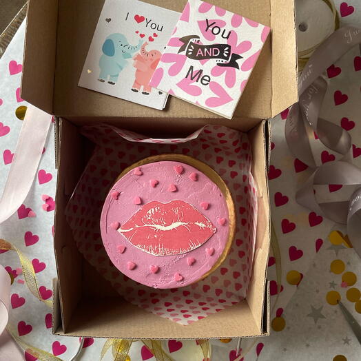 Bento Cake "Kiss Me"