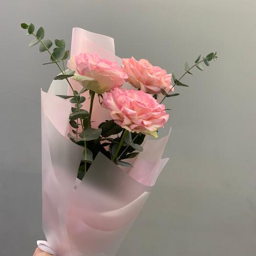 Compliment bouquet with French rose and eucalyptus