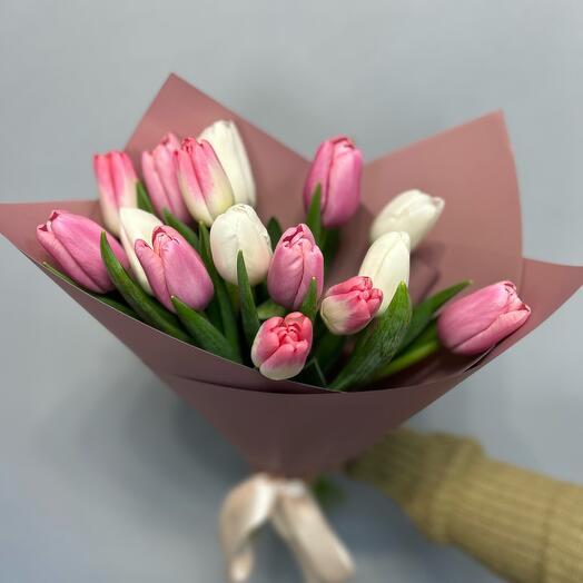Букет из тюльпанов Мисс улыбка