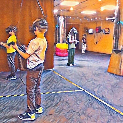 Подарочный сертификат «Виртуальная реальность в VR FUNCLUB» (30 минут, 1 человек)