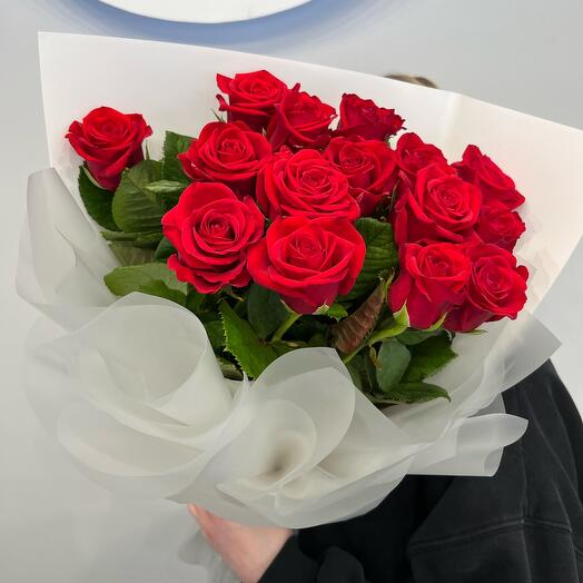 Букет из 15 красных роз (50 см)🌹