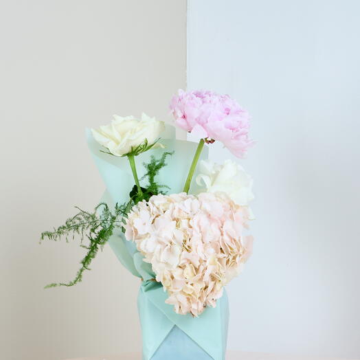 Pastel Dream Flower Arrangement