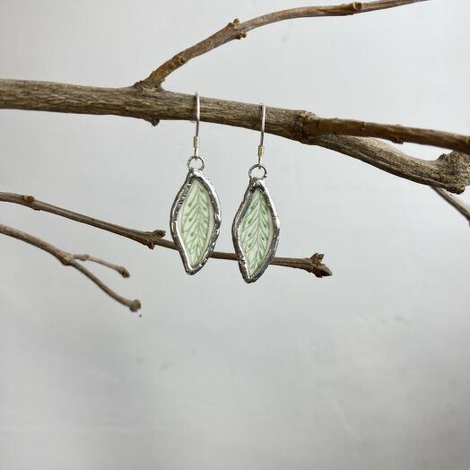 Pendientes hechos a mano "Hojas"