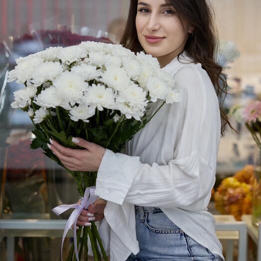 Букет из 7 хризантем (МБ 25)
