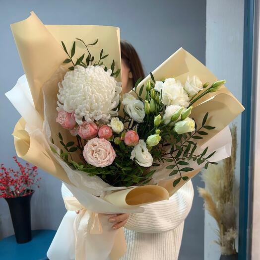 Original Creme Brulee bouquet with chrysanthemum, eustoma and bush rose
