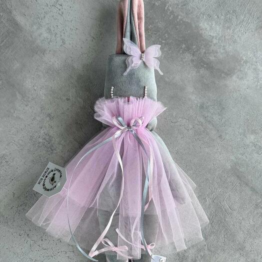 Игрушка ручной работы "Серая зайка" 35см FT771