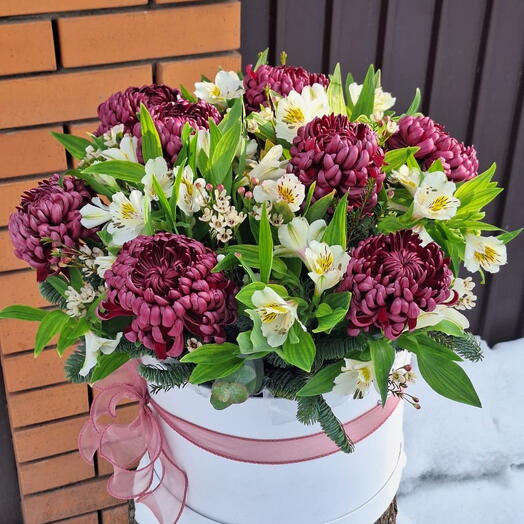 Хризантемы бигуди в коробке