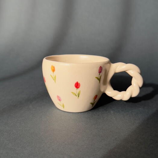 Mini tulip cup