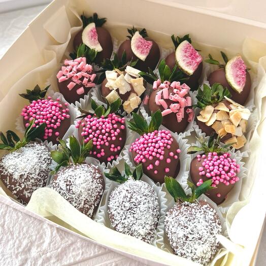 Клубника в шоколаде 16 шт «Инжир»🌸