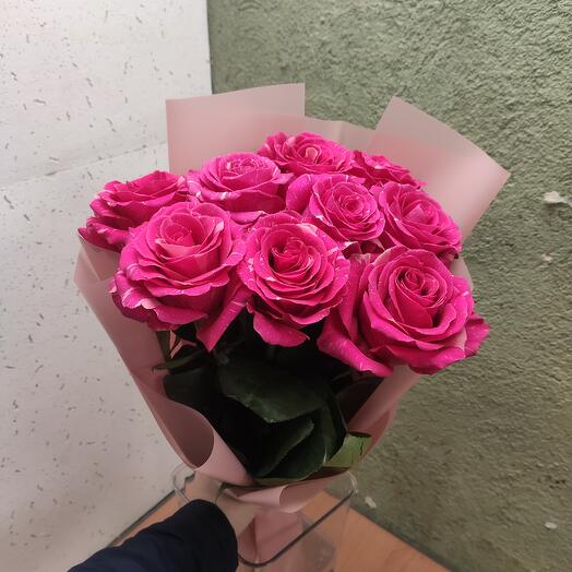 Шикарные розовые розы