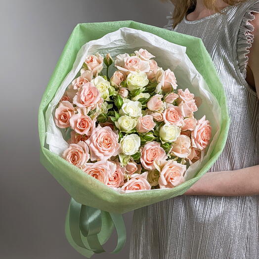 Spray roses coral | Коралловые кустовые розы
