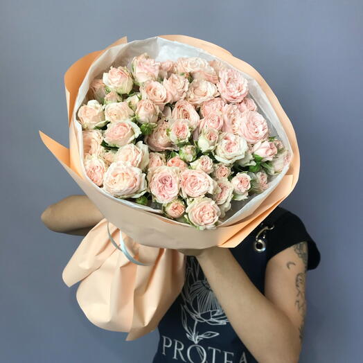 Кустовые розы 15 шт