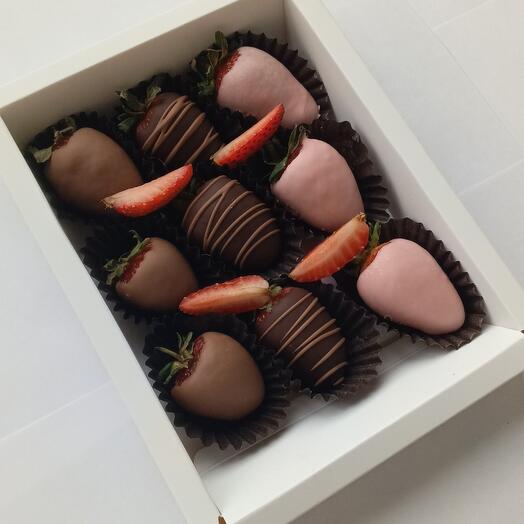 Клубника 🍓 в шоколаде