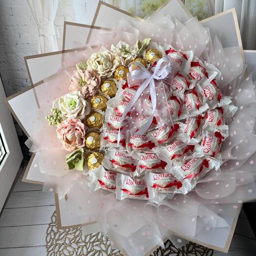 Само очарование